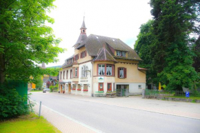 Отель Lenzkircher Hof  Ленцкирх